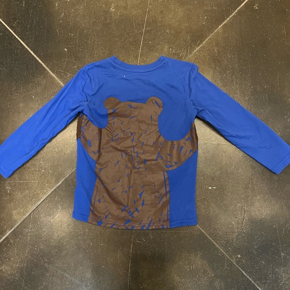Bear Hug Long Sleeve Tee - Picture 2 of 3